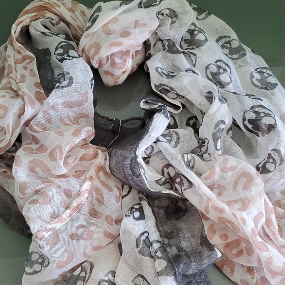 Infinity scarf